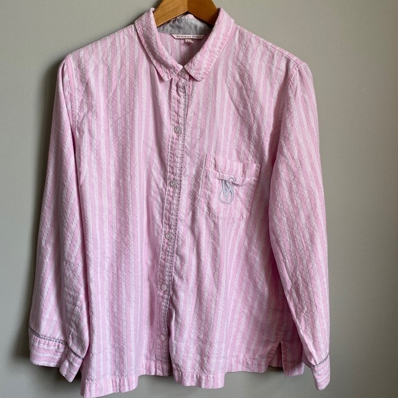 Victoria's Secret Women's Long Sleeve Pink Button Up Sleep‎ Shirt Size Medium - Picture 1 of 11